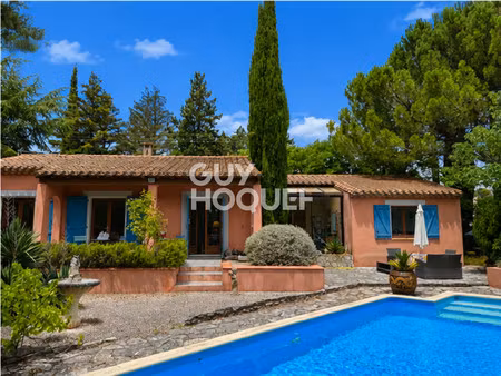 5 min nord-est carcassonne - villa trois chambres  garage  piscine sur terrain 1074 m²