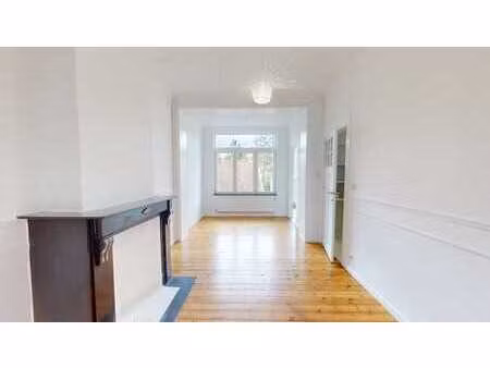 plasky: superbe appartement renove 1 chambre +/-55m2