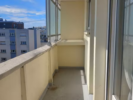 le havre centre - plage : à vendre appartement de 65 m² avec balcon