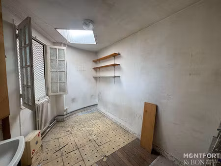 chambre de service - 7.85 m² - av. de la motte picquet 75015 paris