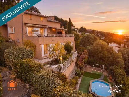 la plus belle pièce de cette maison… n'a ni murs  ni plafonds !