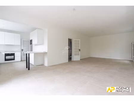 maison 6 pièce(s) - 4 chambres - beau jardin sans vis à vis