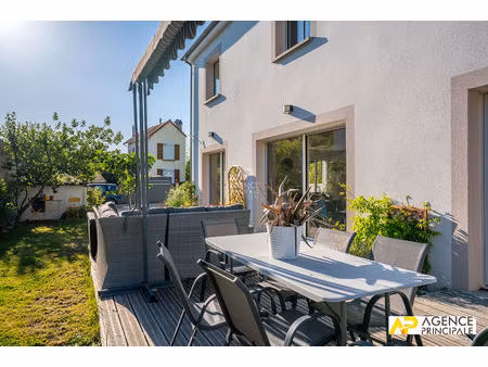 maison le mesnil le roi 6 pièce(s) 143 m2 - 4 chambres