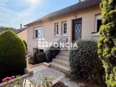 vente maison à saint-aubin-de-locquenay (72130) : à vendre / 82m² saint-aubin-de-locquenay