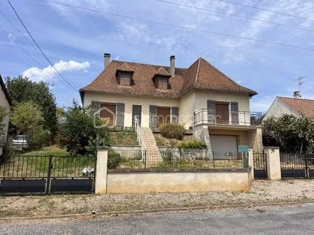 maison de 166 m² à la douze