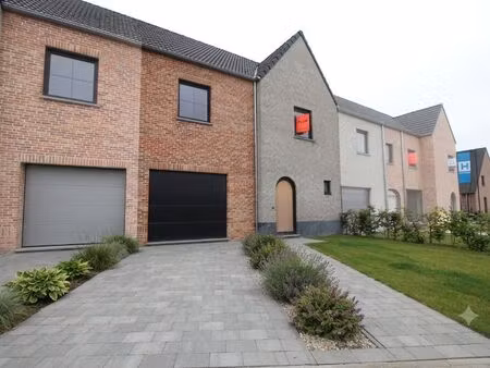 maison à louer à roeselare € 1.050 (lqg34) - fluo | zimmo