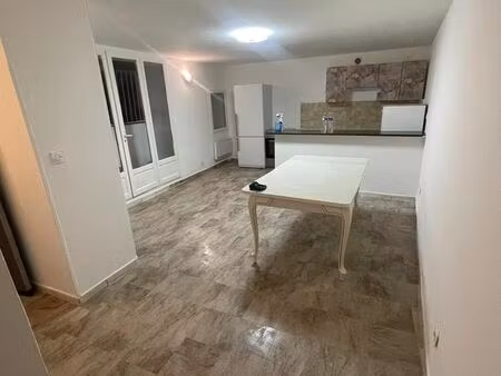 t2 - béziers