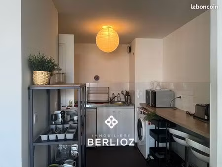 appartement 1 pièce 40 m²