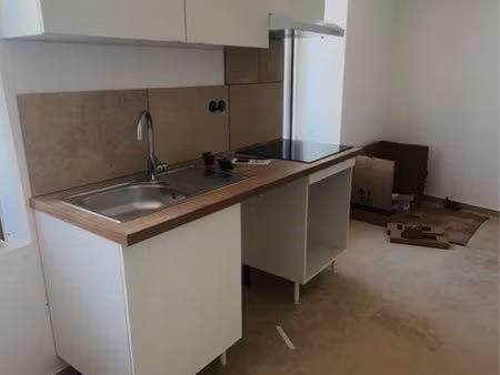 t2 40m2 climatisé entièrement rénové