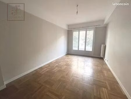appartement 3 pièces 78 m²