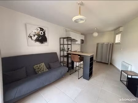 appartement 1 pièce 28 m²