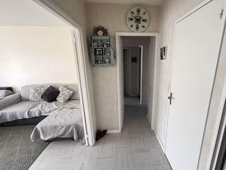 appartement 3 pièces 65 m²