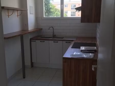 location appartement 3 pièces 64m² (quartier vauguyon)