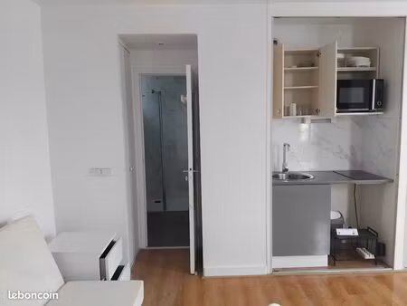 studio meublé