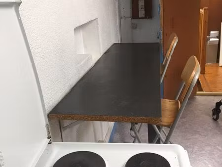 location 19m2 - rer c à 5 min