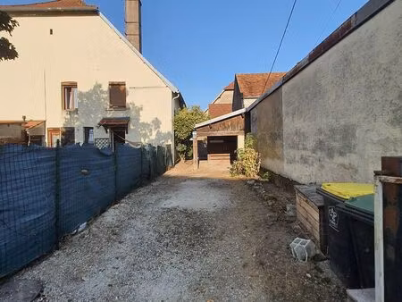 a louer maison de village t4