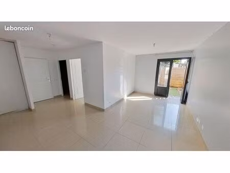 appartement 3 pièces 49 m²