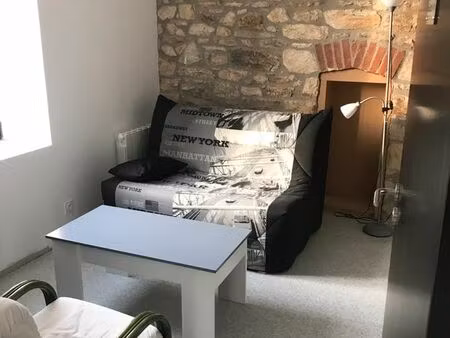 idéal étudiant - a deux pas de la gare - studio 15 m2 meublé avec parking