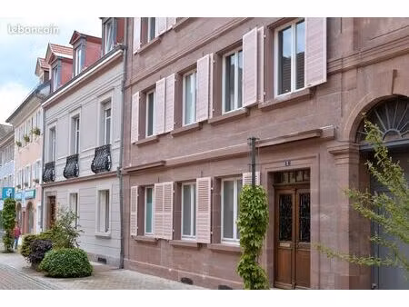 grand appartement de standing loué meublé