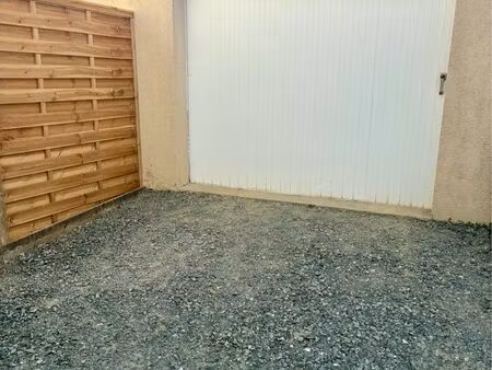 garage box de stockage clisson