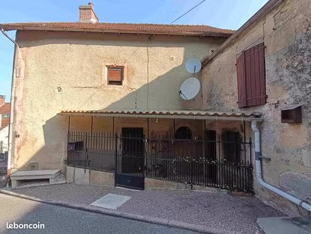 maison de village de 82 m² à louer à aignay-le-duc 21510