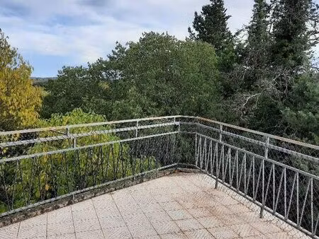 maison 4 pièces 84 m²