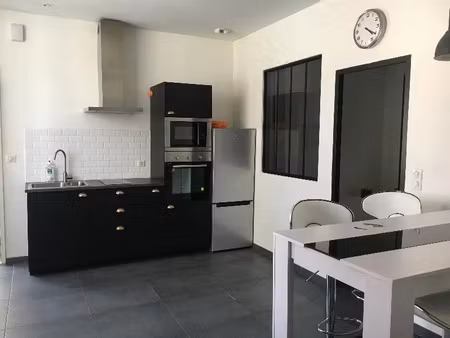 location appartement 3 pièces à bordeaux (33000)  1 200 €