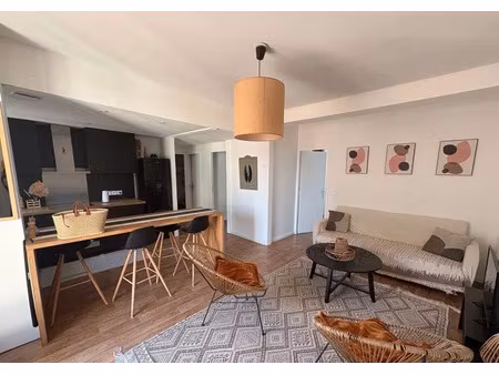 location appartement 4 pièces à bordeaux (33000)  1 400 €