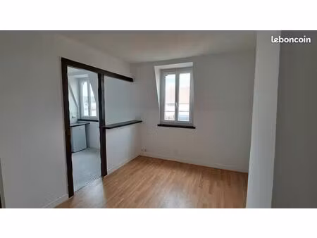 studio 1 pièce 22 m²