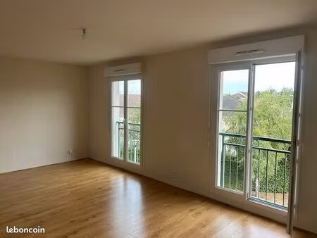 location d’un studio de 40 m² à lieusaint