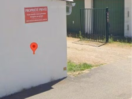 garage 13m2 en extérieur à louer