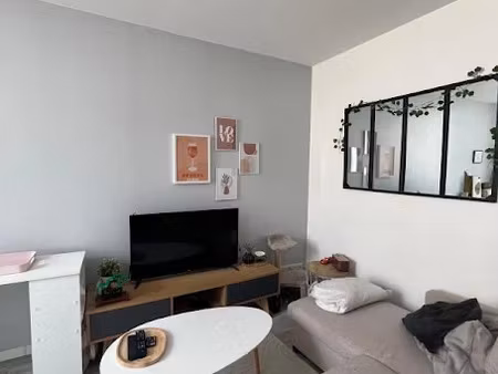 location appartement 2 pièces 43.67 m² à limoges (87000)  530 €