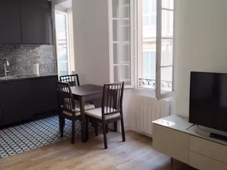 location meublée appartement 2 pièces 32.71 m² à nice (06000)  1 160 €