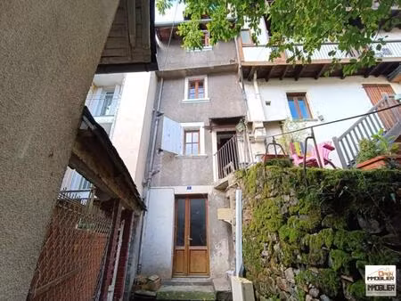 à vendre : immeuble de caractère en centre-ville de tulle