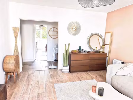 location appartement 3 pièces 64 m² à le plessis-trévise (94420)  1 190 €