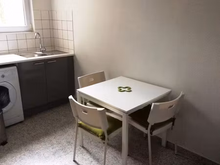 location meublée appartement 1 pièce 30.68 m² à nancy (54000)  475 €