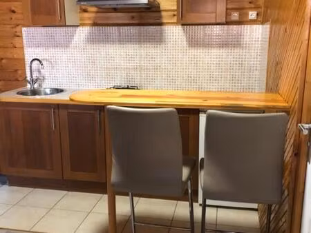 appartement studio pessac - 20 m2 - 520 euros ttc