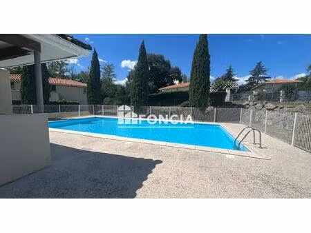 pompertuzat t3 avec 2 terrasse et 2 places de parkings