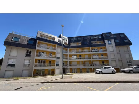 studio t1- place de parking - brest kerinou proche la croix rouge  isen