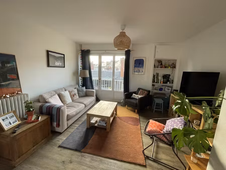 appartement - 58 m2 - 3 pièces - hyper centre
