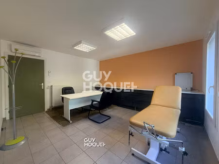 à louer ? bureau professionnel au sein d'un pôle de santé à paray-le-monial