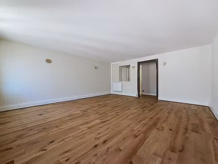 location bureaux 42 m²