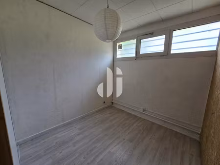 location commerce 12 m² à gradignan (33170)