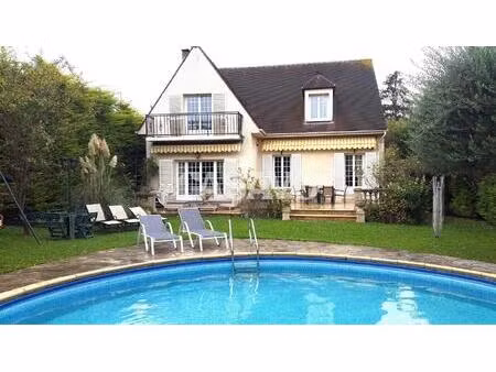 vente maison 8 pièces de 180m² - 95200 sarcelles