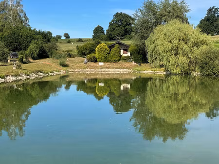 altenach : étang avec chalet