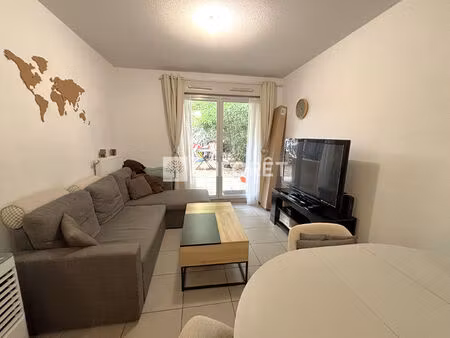 appartement t3 en rez-de-jardin- oullins pierre-bénite