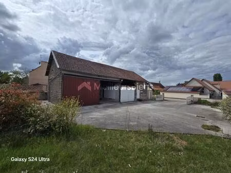 grange avec garage  dependances et piece