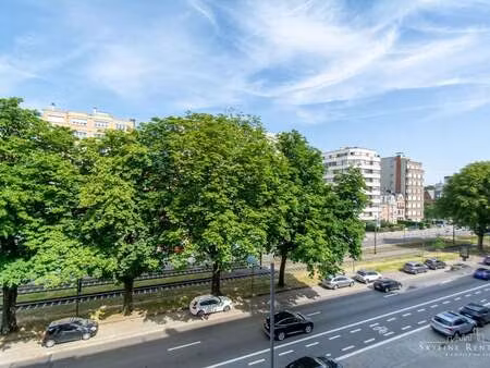 appartement à louer à etterbeek € 2.100 (lqg6v) - skyline renting | zimmo
