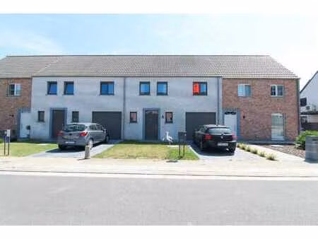 prachtige moderne woning te huur vlakbij centrum roeselare