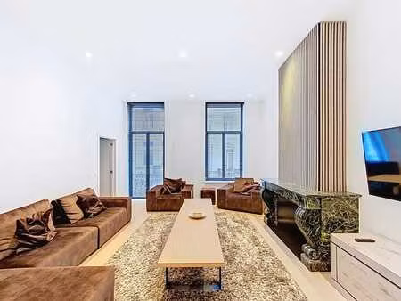 quartier européen | magnifique 2chambres meublé + extérieurs